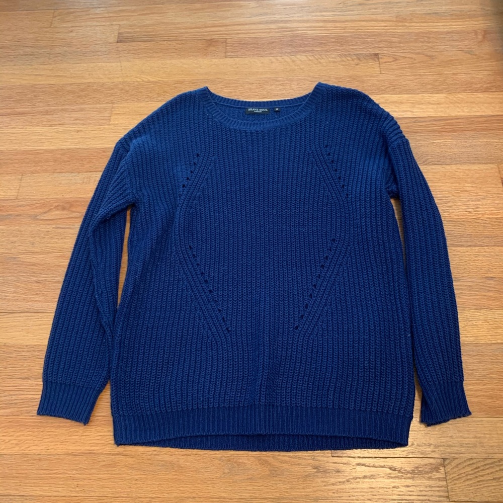 Knit sweater